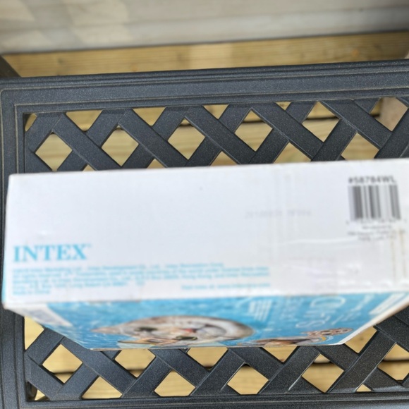 NEW Intex Cat Face Island Pool Float X Large Pool Float by Intex - Picture 7 of 7